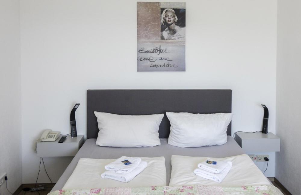 Panoramahotel Lilienstein Königstein Habitación foto