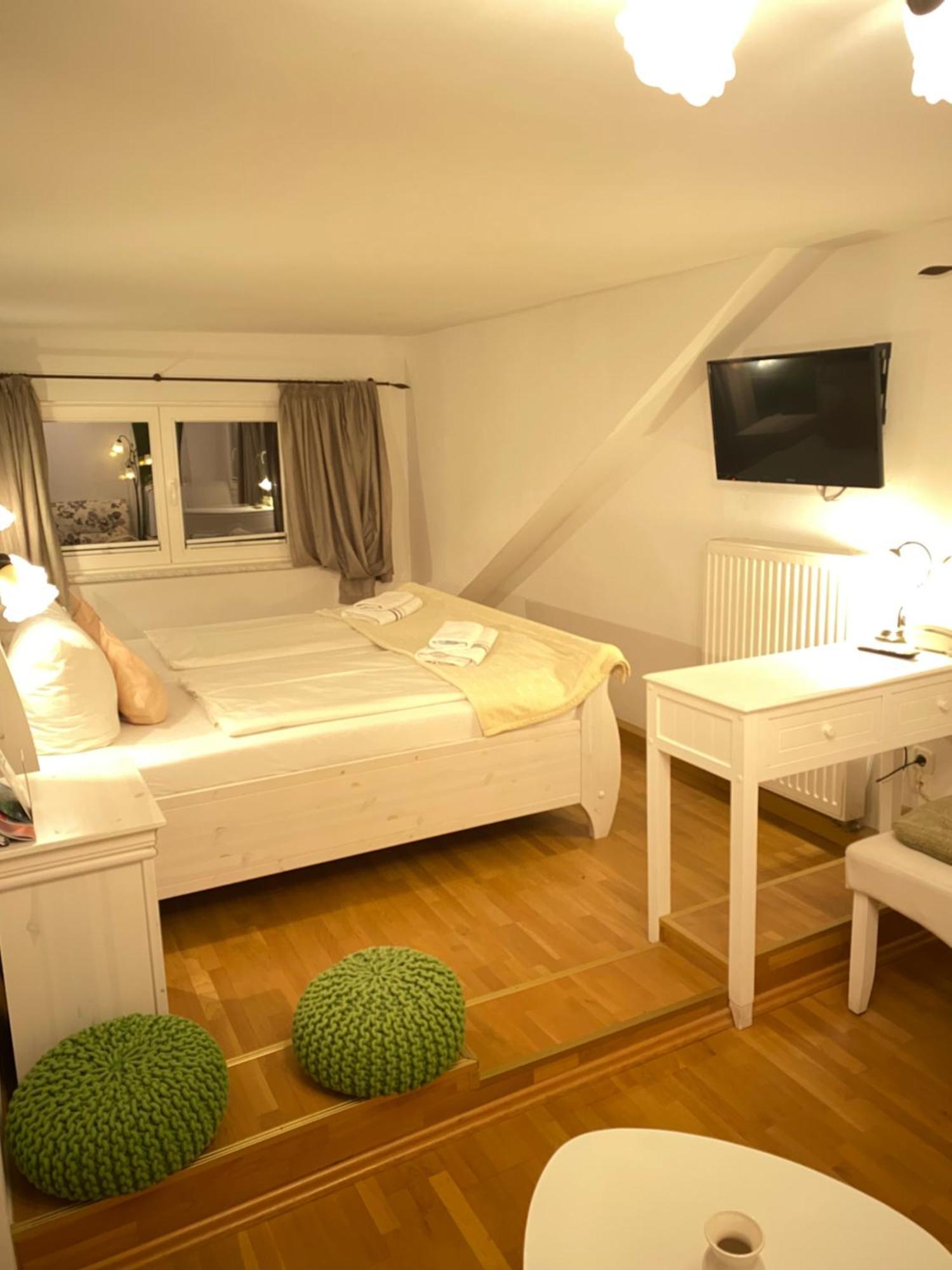 Panoramahotel Lilienstein Königstein Habitación foto